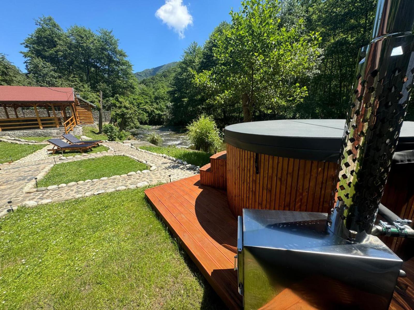 Woods Retreat Vila Rîu de Mori Exterior foto
