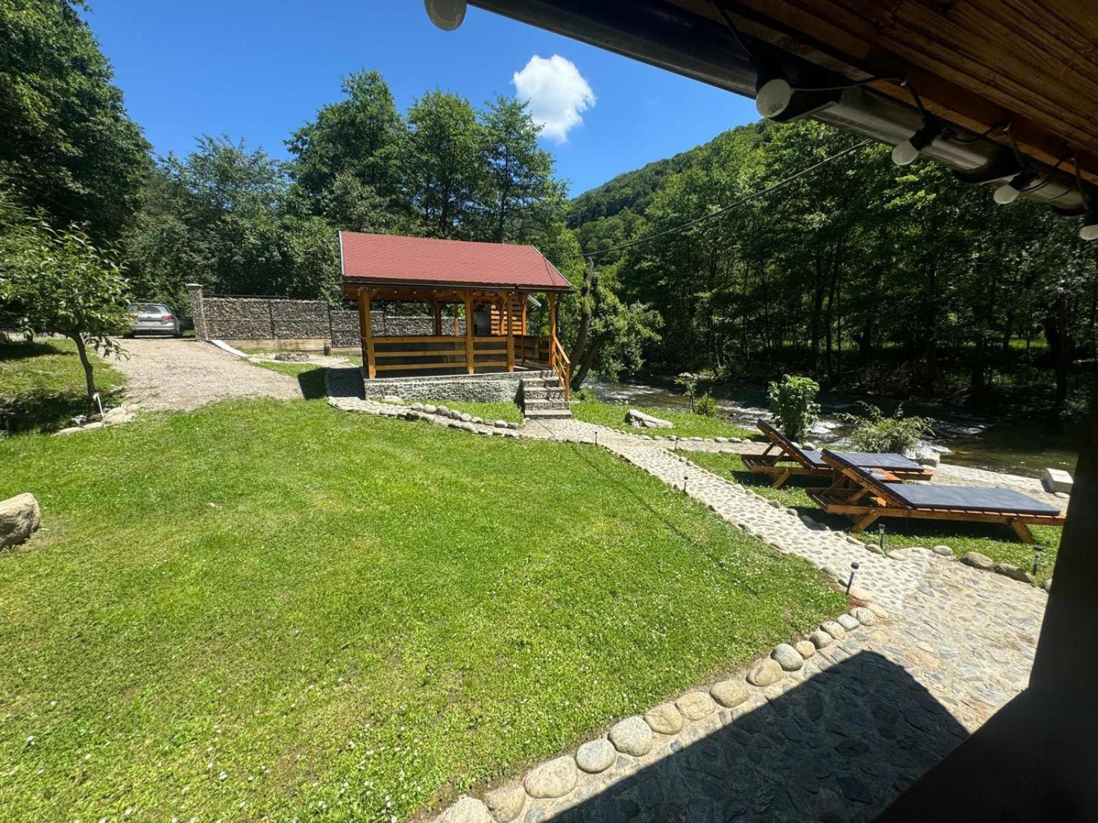 Woods Retreat Vila Rîu de Mori Exterior foto